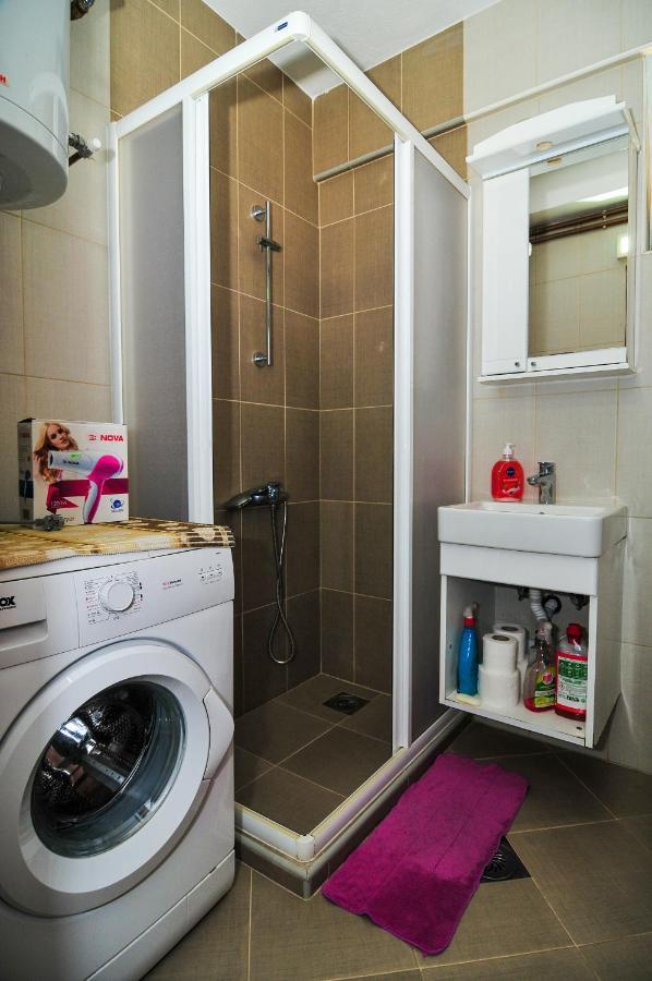 טיווט Apartmani Franovic מראה חיצוני תמונה